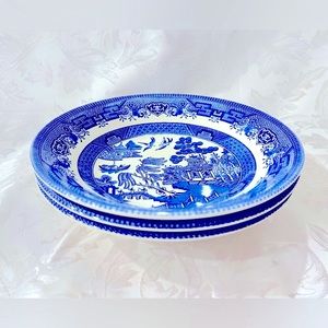 3pc Vintage Churchill Soup Bowl 8” Diameter Excellent condition Made in England